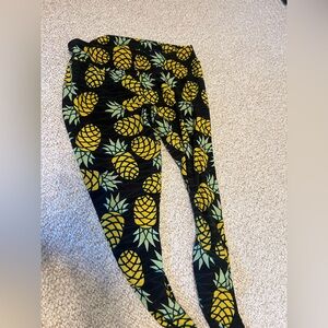 Lularoe TC Pineapple Print Leggings - Black and Yellow